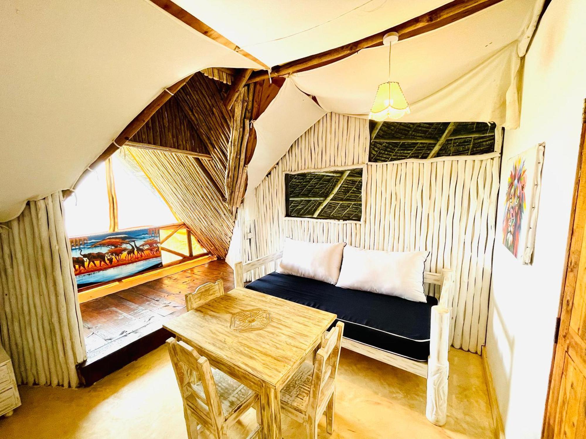 Bed and Breakfast Nyumba Ya Afrika Watamu Exterior foto